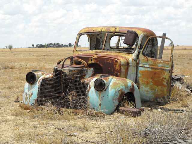 automobile-arruginita