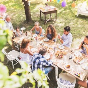 Kit stoviglie monouso per festa