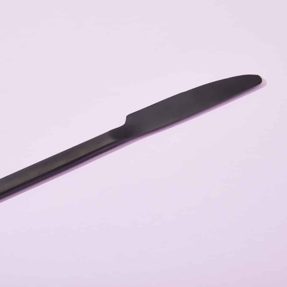 Coltello nero in bioplastica