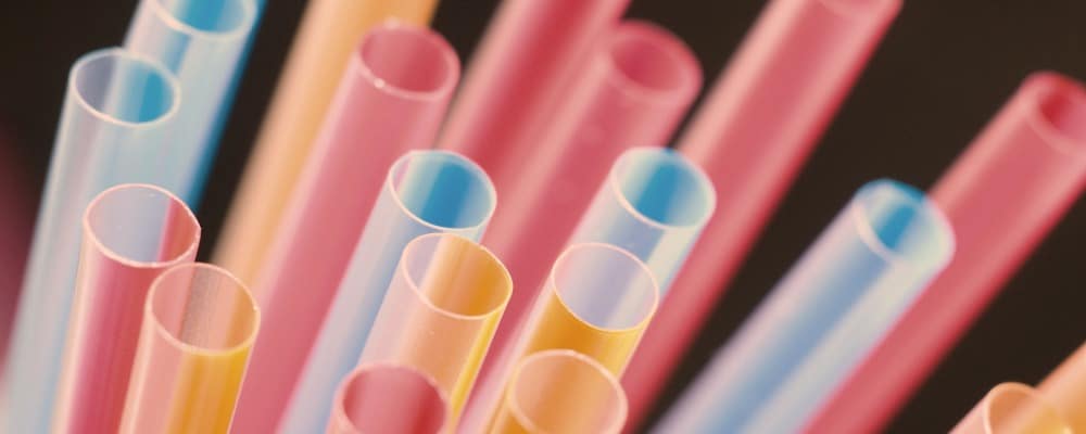Cannucce di plastica compostabile usa e getta