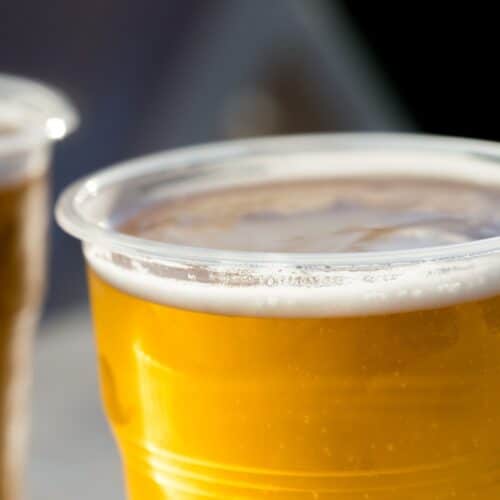 bicchieri da birra in bioplastica