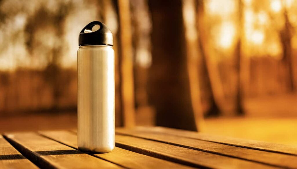 borracce alluminio personalizzate con tappo e moschettone